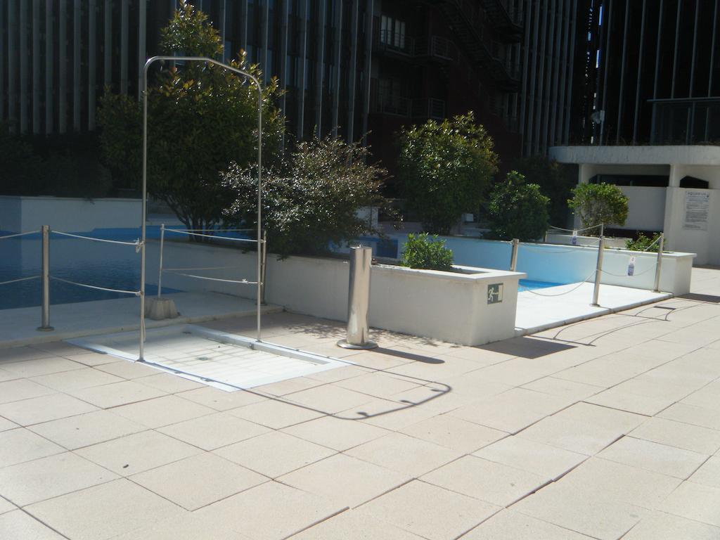 Madrid Studio Apartments Exterior photo