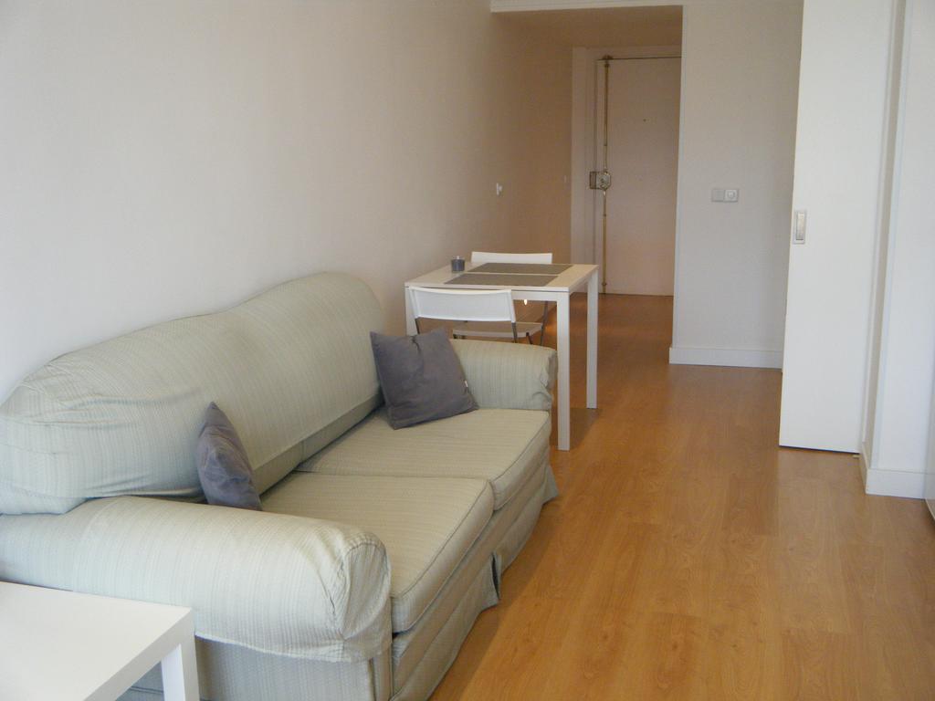 Madrid Studio Apartments Room photo