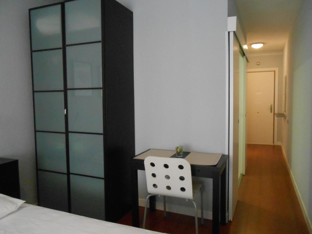 Madrid Studio Apartments Room photo