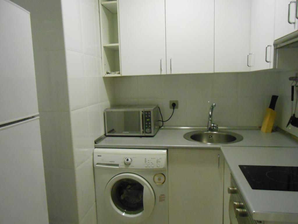 Madrid Studio Apartments Room photo